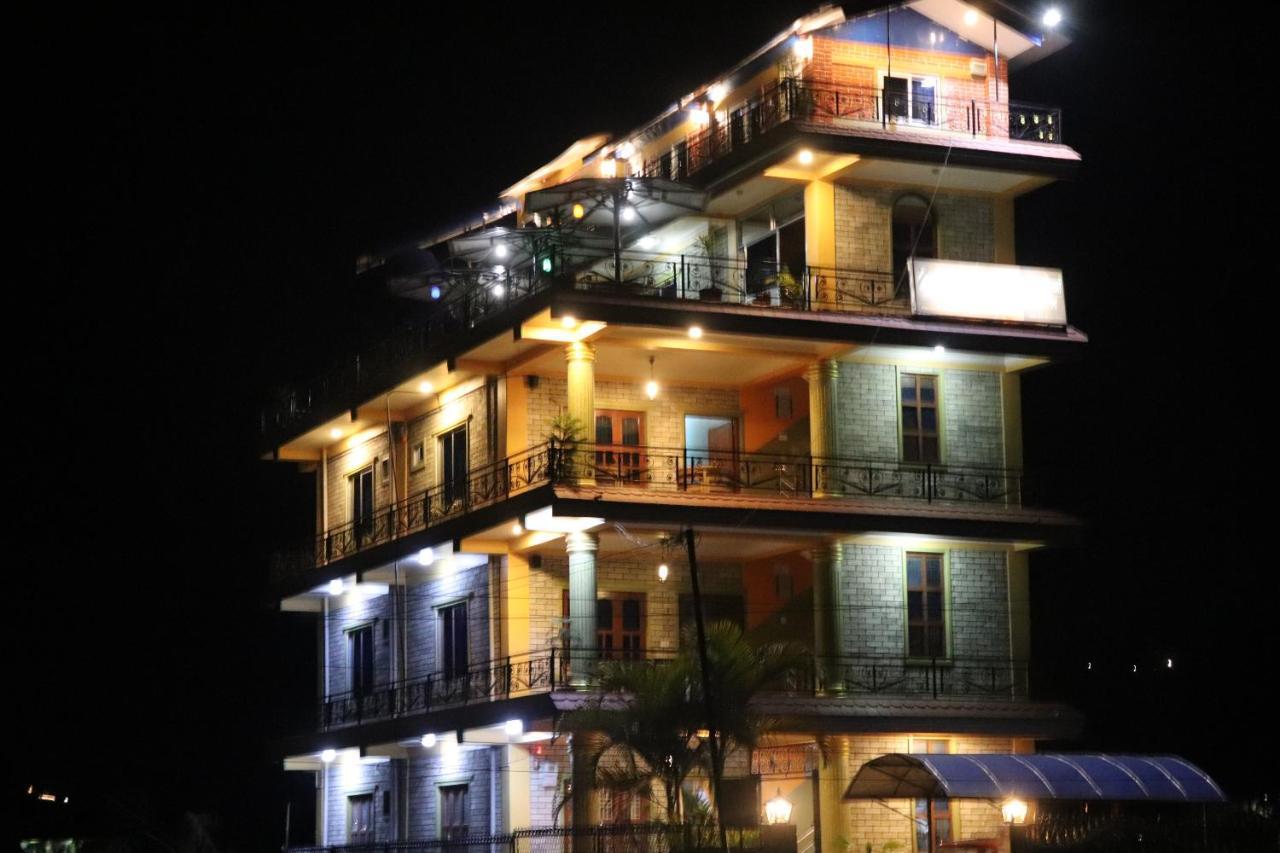 Hotel Young'S Stupa Ranipauwa المظهر الخارجي الصورة